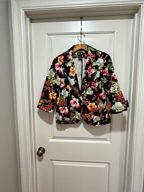 Rafaella ladies size 12 Black Floral Blazer - elbow length. Like New.